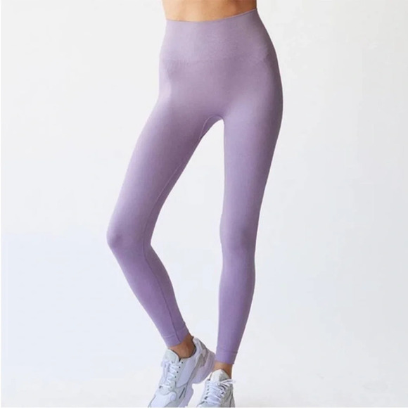 SET ACTIVE Sculptflex Leggings Lavendar/Lilac Size M/L - Picture 1 of 6